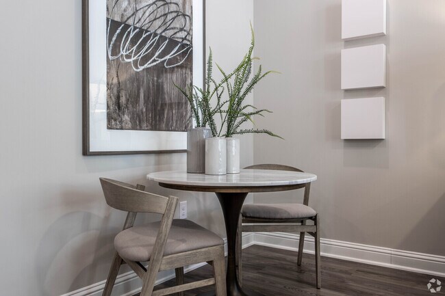 Photo - Luxury Living – Steps from Everything!! Unit 21AN1