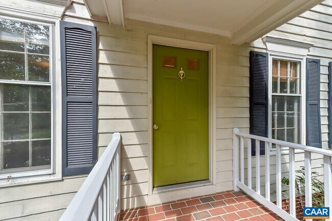 Photo - 1012 Wildmere Pl