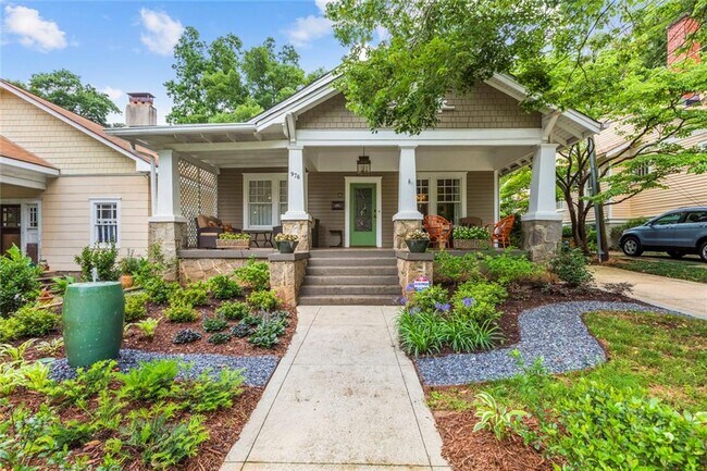 Photo - 976 Adair Ave NE