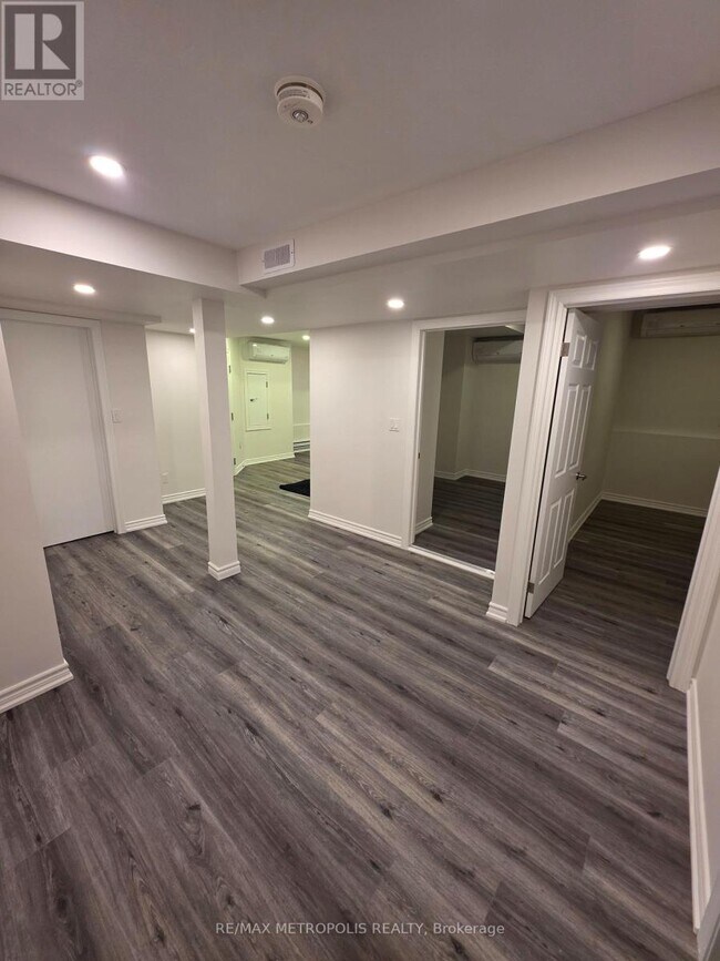 Photo - 301 Seaview Heights