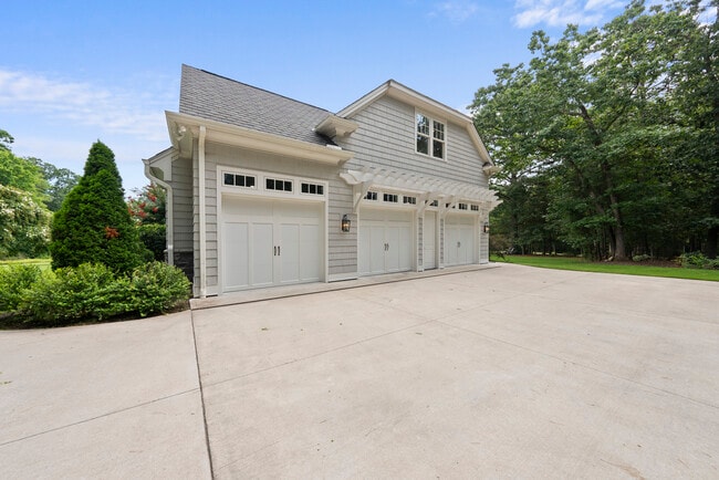 Photo - 30 Appleton Pl