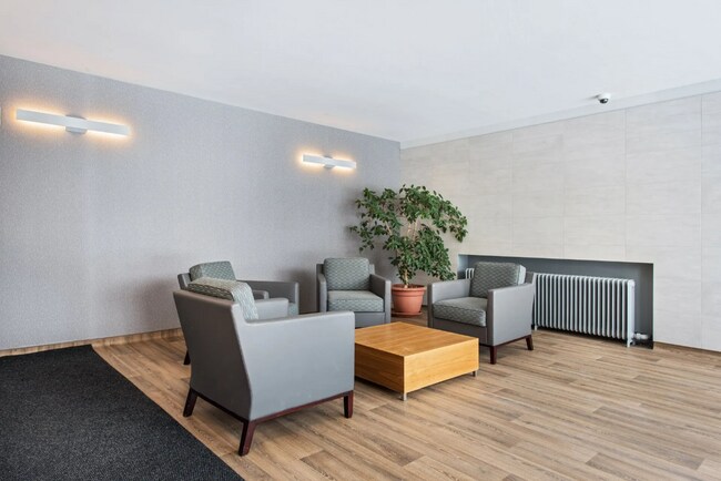 Photo - 18-20 Skipton Ct