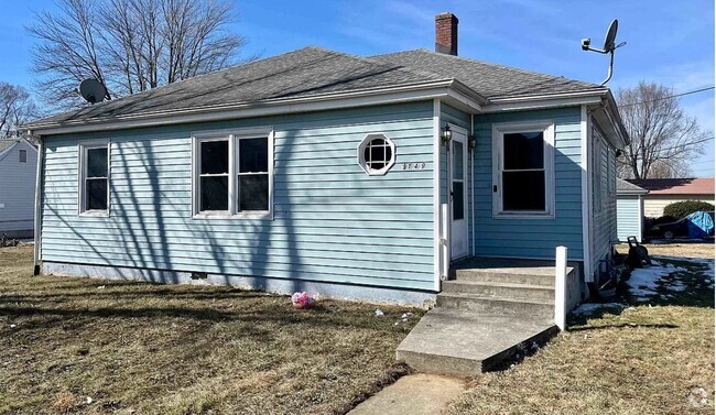 Building Photo - 1149 N Winchester Ave Rental