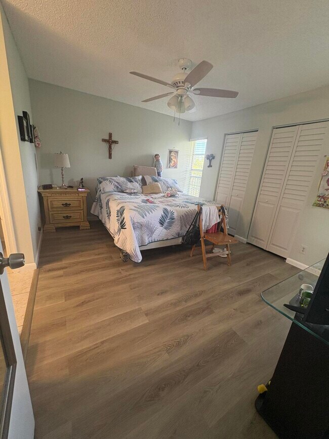 10107 Twin Lakes Dr Unit 24-O