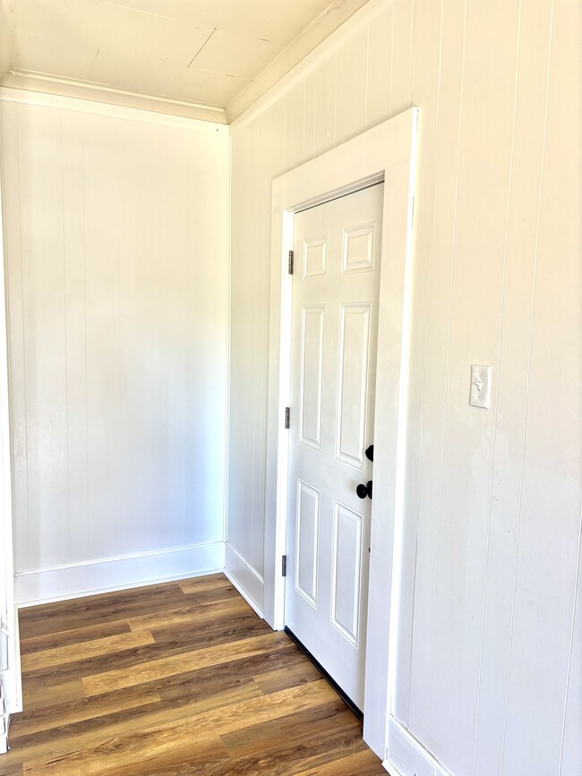 Photo - 601 J St