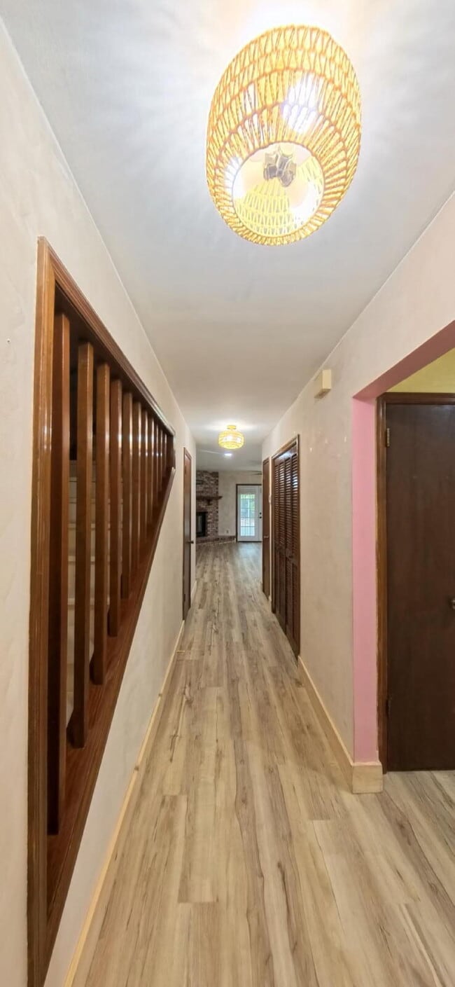 Photo - 3054 Cobblewood Ln N