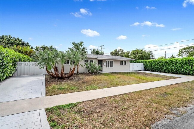 Photo - 10330 SW 51st St