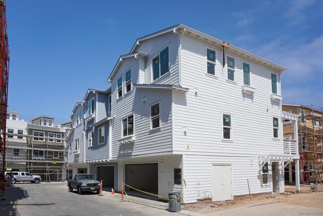 Building Photo - 7496 Ponto Rd Rental