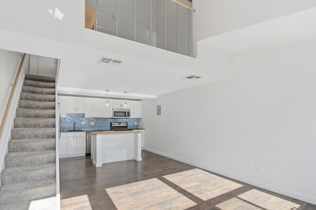 Photo - $1,540.95- 1 Bed, 1 Bath Lofted Apartment in Lakewood with Central AC! Unit 16