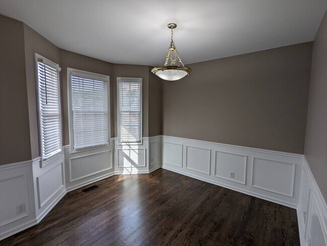 Room in House on College Ave