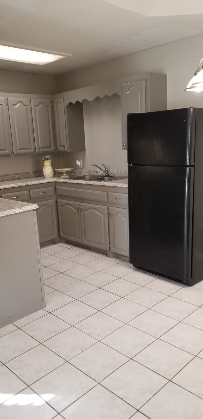 Photo - Caffery Unit 11