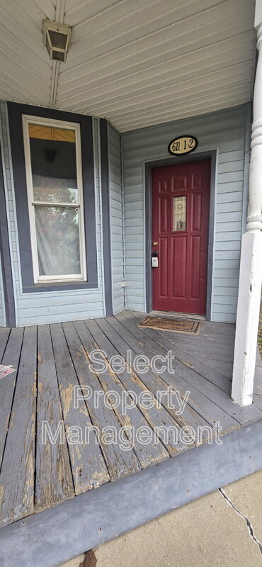 Photo - 611 1/2 Prospect Ave