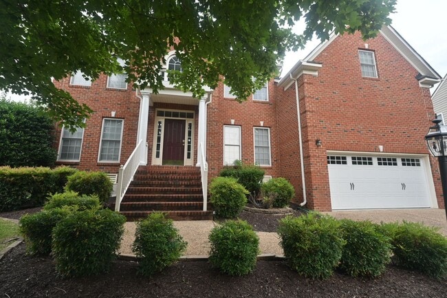 Building Photo - Gorgeous Charter Colony Cul-de-Sac Home: 4 Bed, 2.5 Bath Home with Screened-In Porch