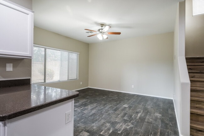 Photo - 1750 W Union Hills Dr
