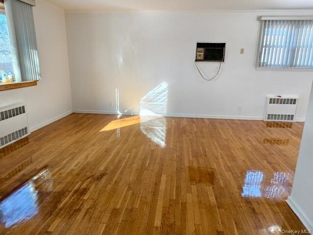 Photo - 58-27 208th St