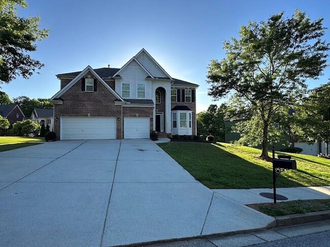 Photo - 3755 Long Lake Dr