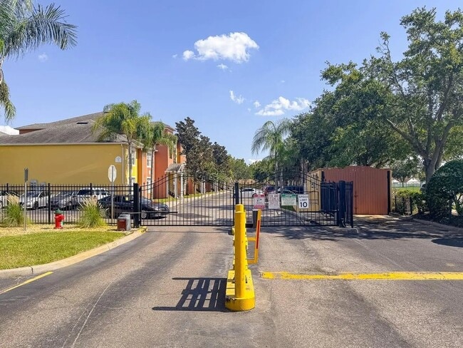 Photo - 10825 Windsor Walk Dr Unit 205