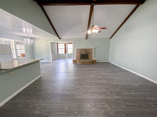 Photo - 2519 River Ridge