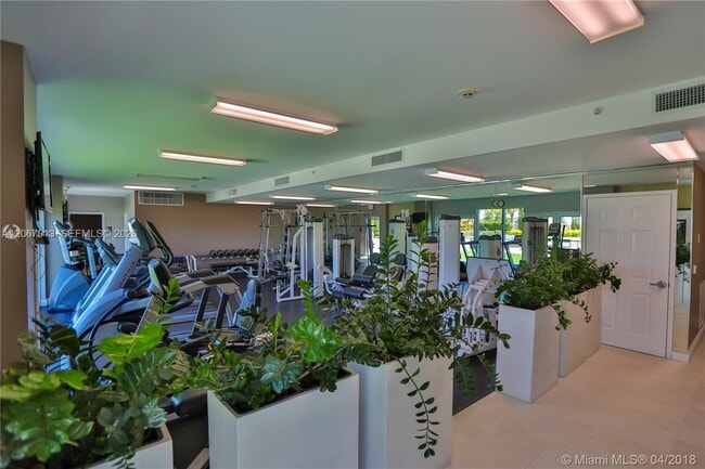 Photo - 3000 Coral Wy Unit 806