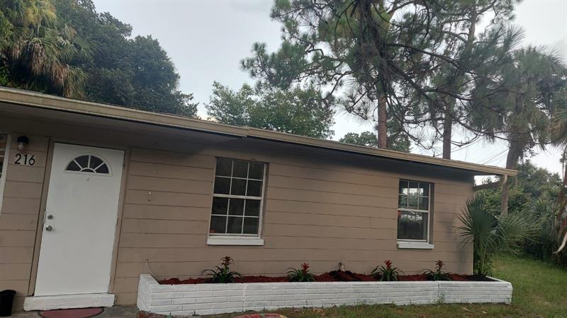 Photo - 216 Maria St