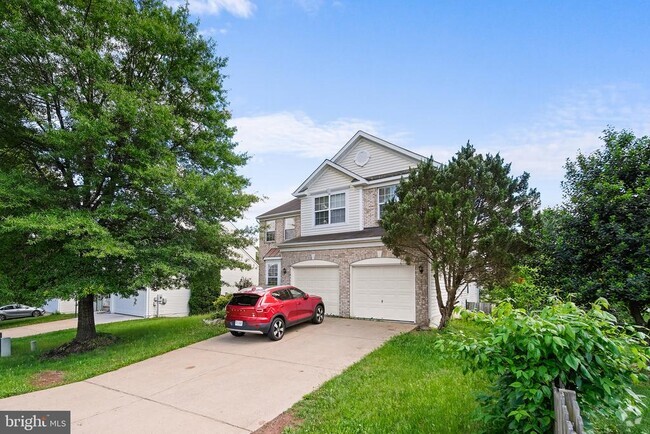 Building Photo - 8645 Huddersfield Way Rental