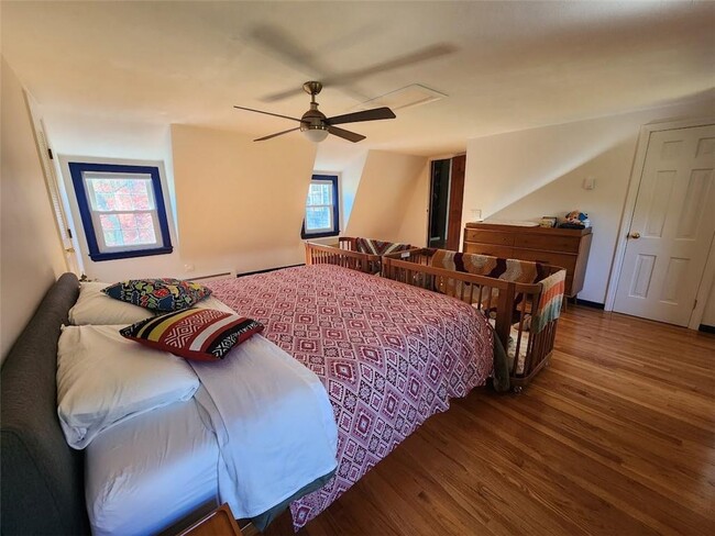 Photo - 275 Pierce Rd