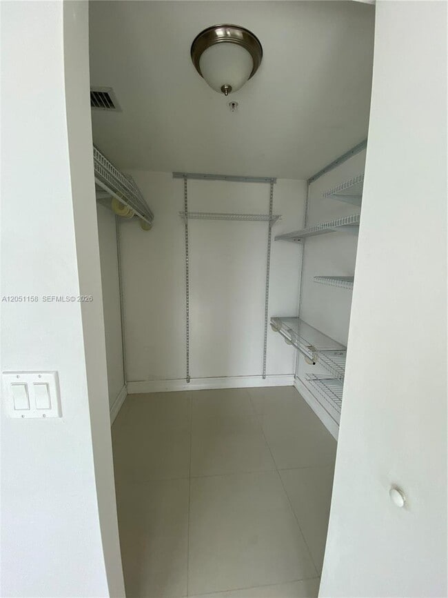 Photo - 185 SW 7th St Unit 4100