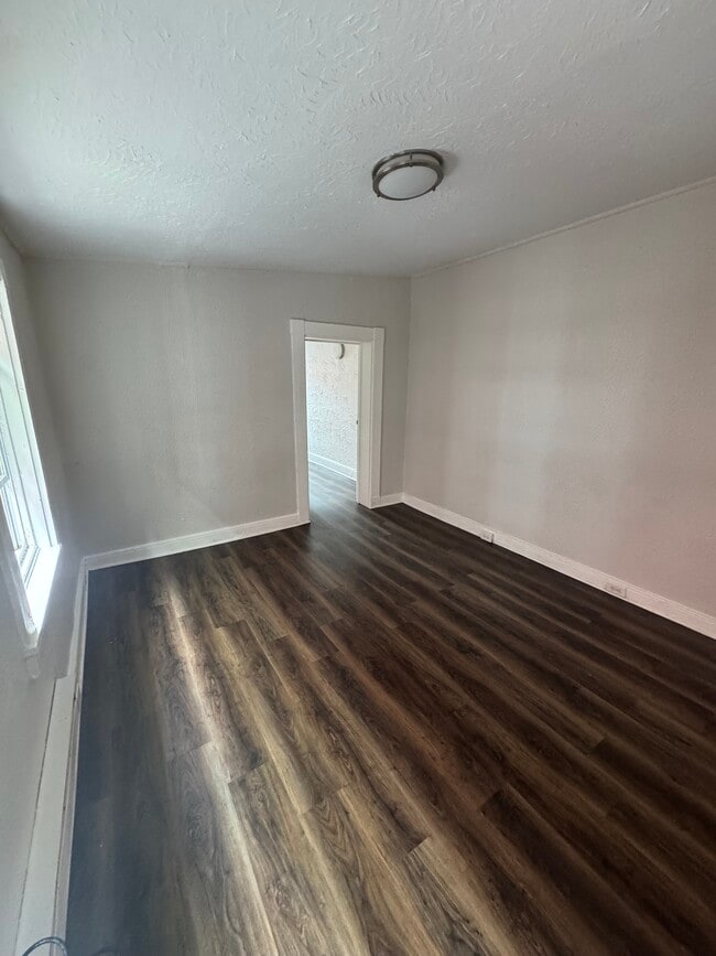 Photo - 506 N Queen St Unit Apartment 2