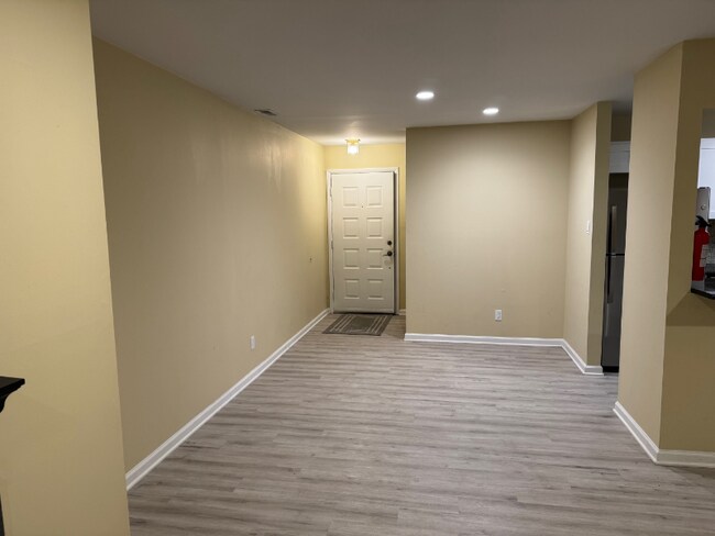 Photo - 2702A Sussex Ct