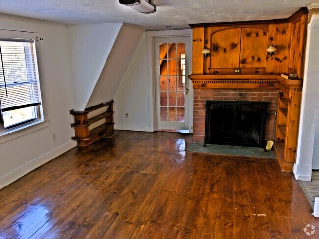 Building Photo - 73 Air Park Rd Unit 1 Rental