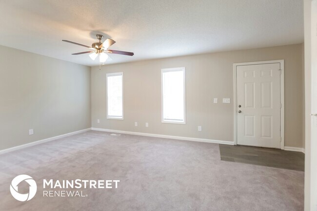 Photo - 206 Ivy Crest Dr
