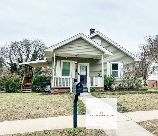 Building Photo - Cozy Two Bedroom Home in Lyman
