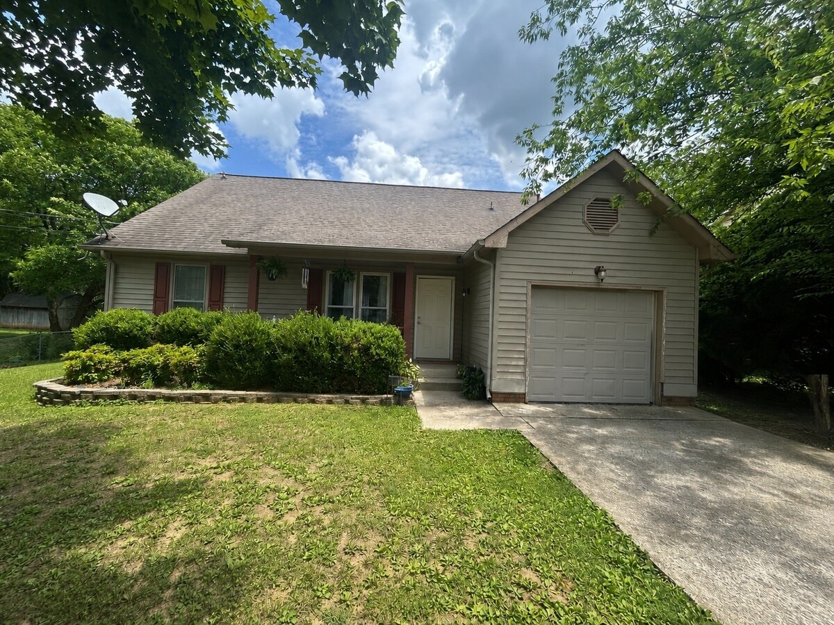 Photo - 3409 Minor Dr
