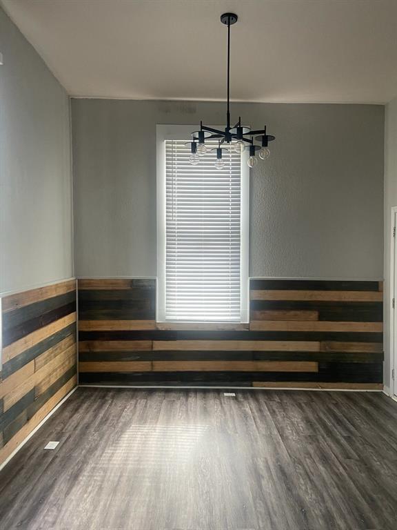 Photo - 201 N Main St Apartamento Unidad C