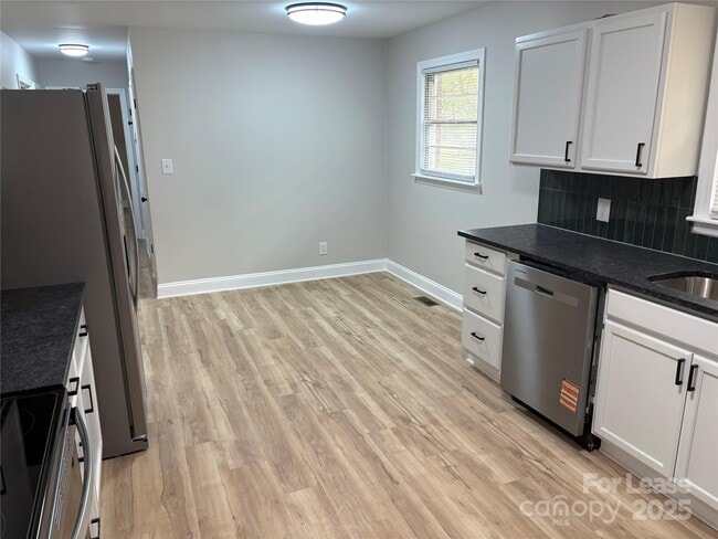 Photo - 1222 Long Shoals Rd