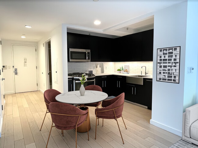 Photo - 535 W 43rd Street