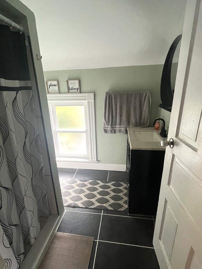 Photo - 1619 Myrtle St Unit 2