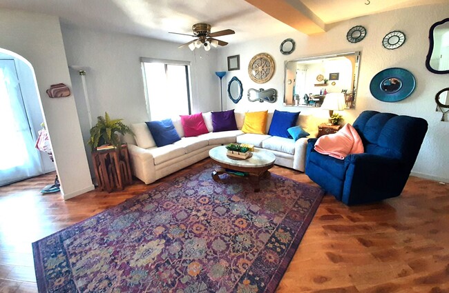 Furnished Vacation Condo w/ Community Pool** - Furnished Vacation Condo w/ Community Pool**