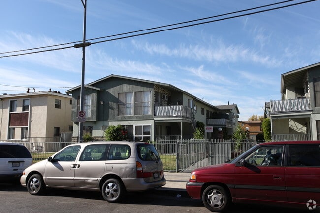 Photo - Variel Apartments