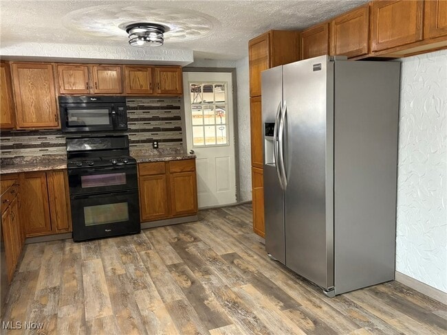 Photo - 2434 Saratoga Ave SW