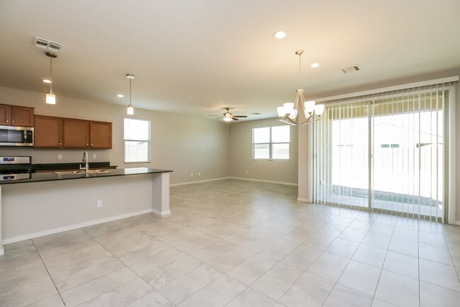 Photo - 654 Glen Canyon Dr