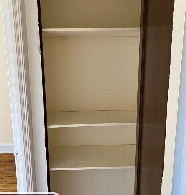 Photo - 2706 N Spaulding Ave Unit 1GG