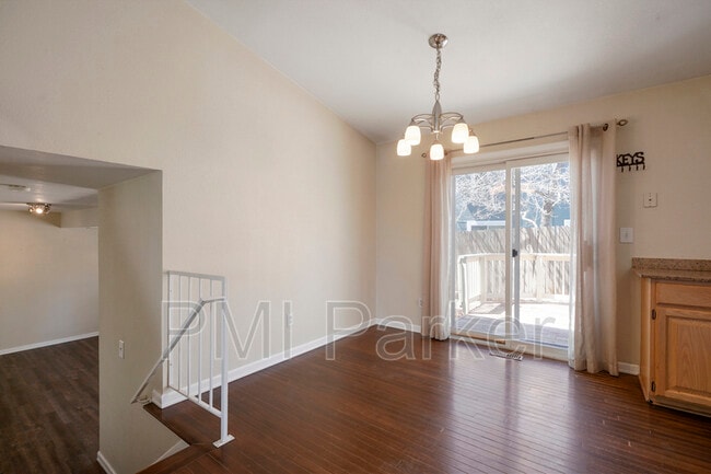 Photo - 8343 Currant Way