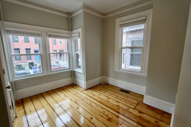 Photo - 126 Saratoga St Unit 001F