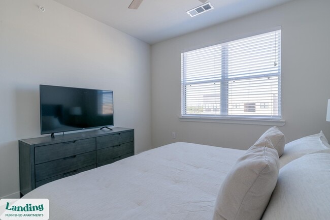 Photo - 1148 Silber Rd Unit 2439