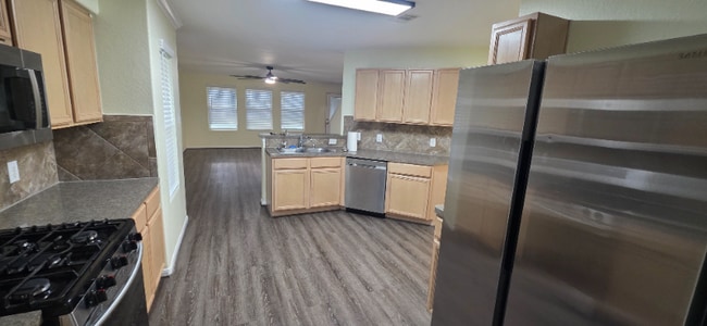 Photo - 16778 N Gull Dr