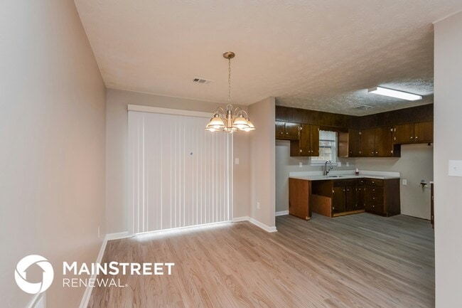 Photo - 4056 Chimney Ridge Way