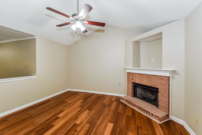 Photo - 6659 Whitten Pine Dr