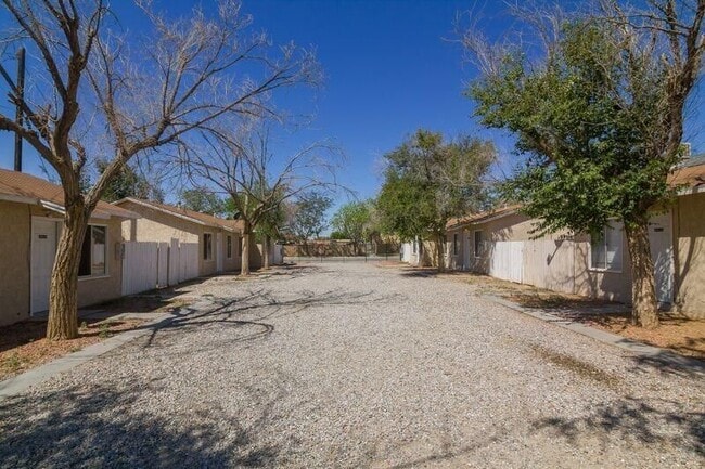 Photo - 2634 Desert St Unit 8