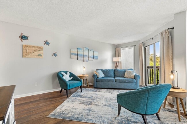 Photo - 1500 Cenith Dr